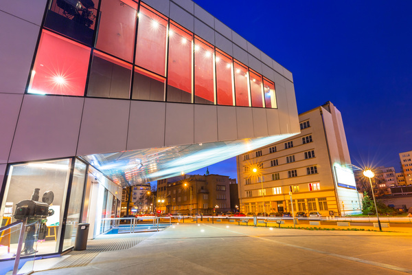 收金149亿7宗地块同日成功拍出龙光、嘉霖均有斩获！