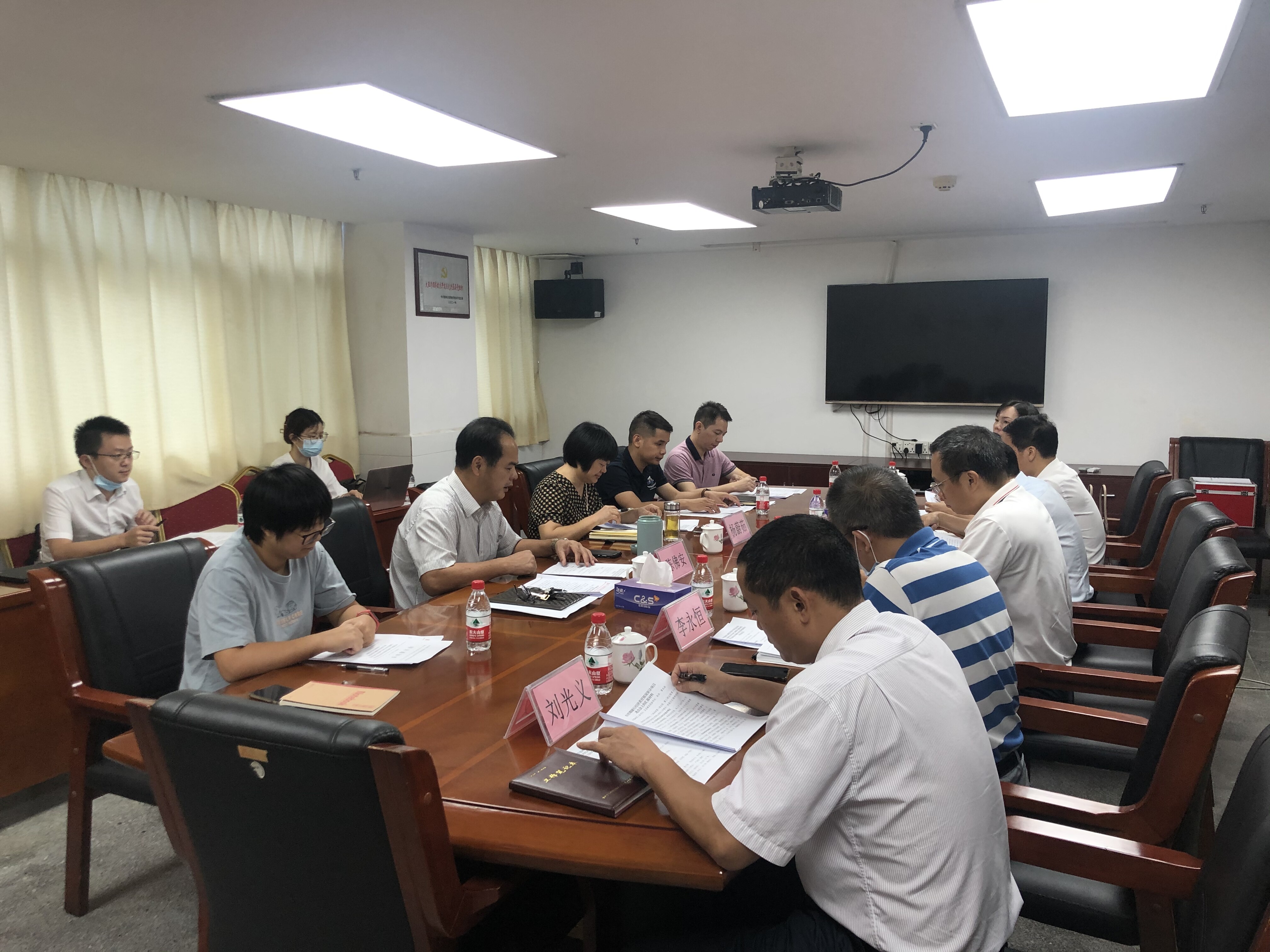 【工作动态】中共惠州大亚湾区委审计委员会办公室大亚湾区审计局对大亚湾区宣教局局长、区市场监督局局长任期履行经济责任情况审计项目进点会